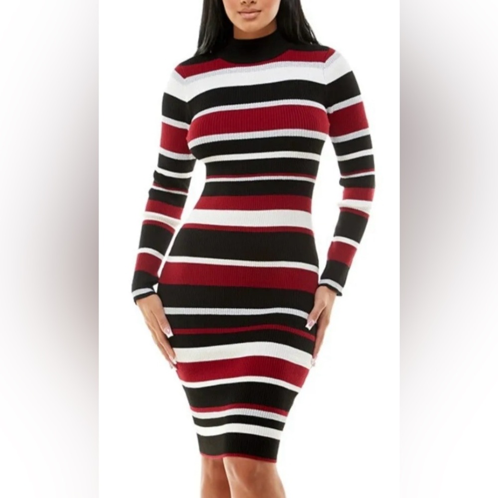 ⭐️ Macy’s Juniors’ • X-Small Stripped Sweater Dress ⭐️